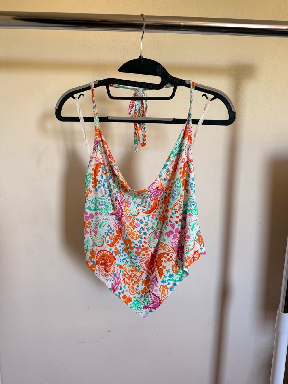 Paisley Print Handkerchief Hem Crop Top - White Multi